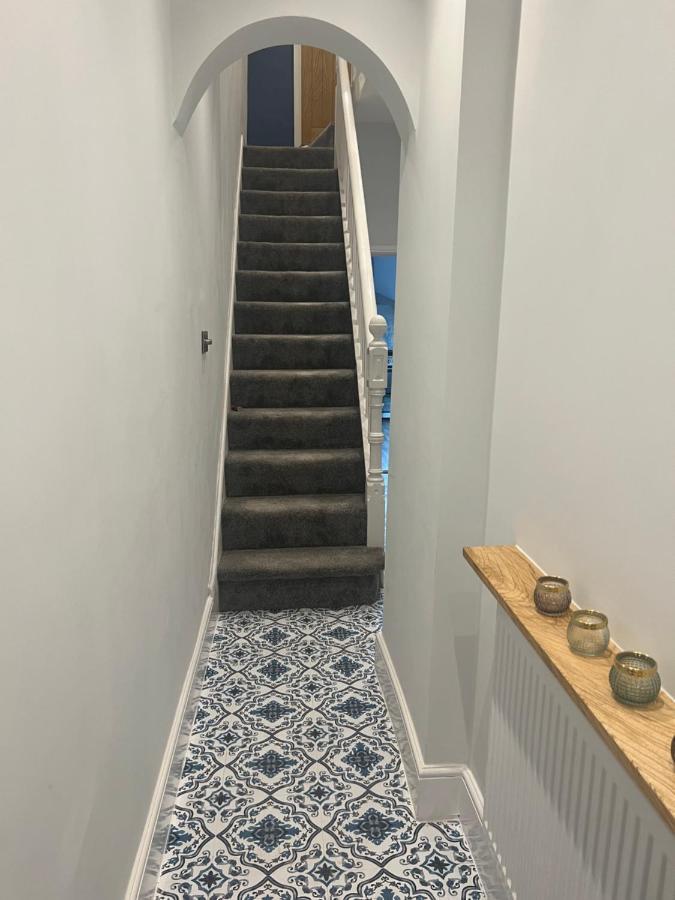 Apartment Luxury 2 Bed Great Location *