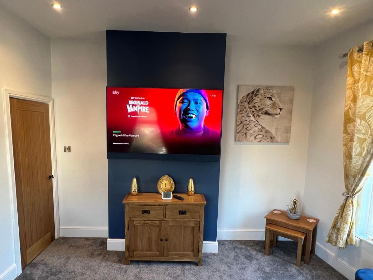 Apartment Luxury 2 Bed Great Location Stoke-on-Trent