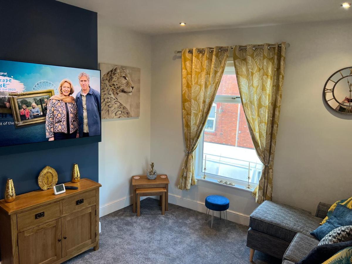Luxury 2 Bed Great Location * Stoke-on-Trent