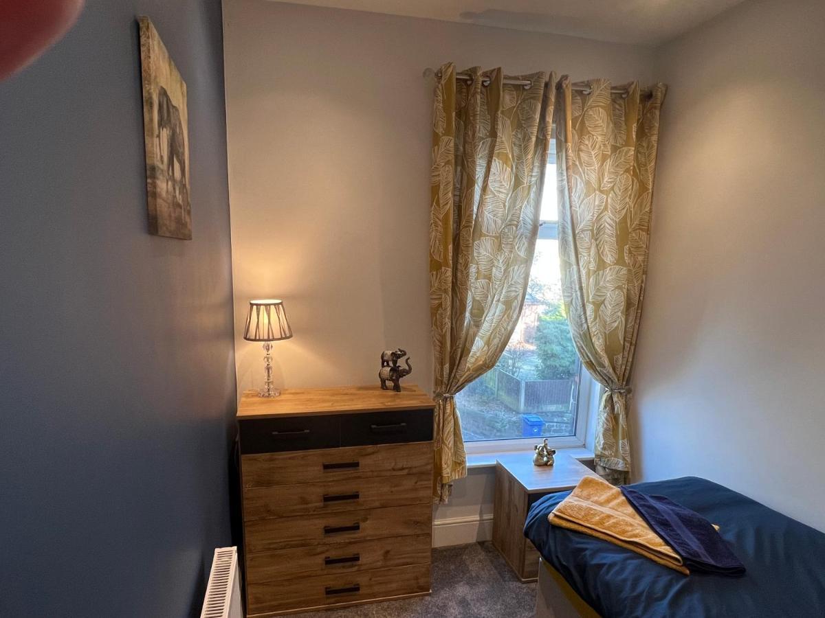 Apartment Luxury 2 Bed Great Location Stoke-on-Trent