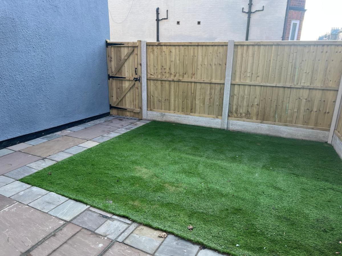 Apartment Luxury 2 Bed Great Location Stoke-on-Trent